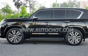 Xe Lexus LX 600 Urban 2023