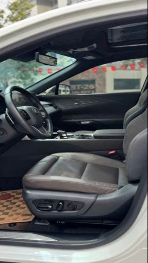 Xe Lexus RX 350 Luxury 2023