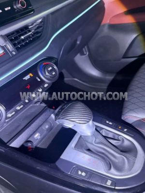 Xe Kia K3 Premium 2.0 AT 2022