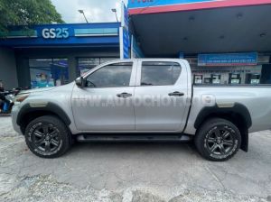 Xe Toyota Hilux 2.4L 4x2 AT 2021