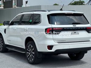 Xe Ford Everest Platinum 2.0L 4x4 AT 2025