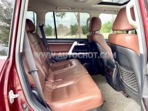 Xe Toyota Land Cruiser 4.6 V8 2020