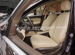 Xe VinFast Lux A 2.0 Premium 2.0 AT 2021