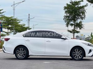 Xe Kia K3 Luxury 1.6 AT 2024