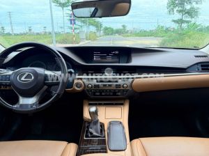 Xe Lexus ES 250 2015
