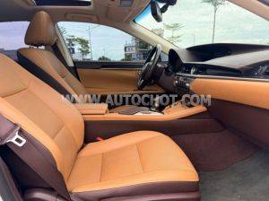 Xe Lexus ES 250 2015