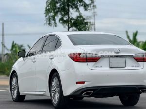 Xe Lexus ES 250 2015