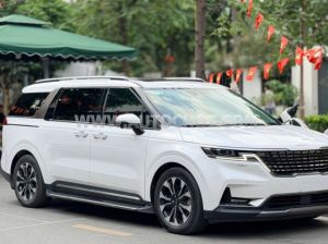 Xe Kia Carnival Signature 2.2D 2022
