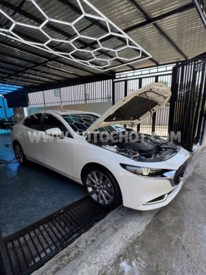 Xe Mazda 3 1.5L Signature 2024