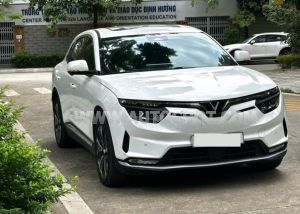 Xe VinFast VF8 Plus AWD 2022