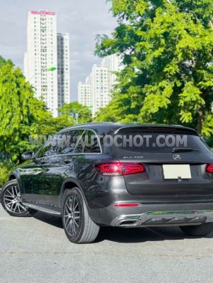 Xe Mercedes Benz GLC 200 4Matic 2022