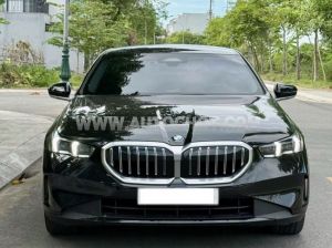Xe BMW 5 Series 520i Premium 2025