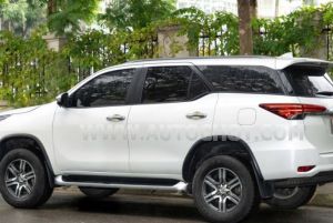 Xe Toyota Fortuner 2.4L 4x2 AT 2022