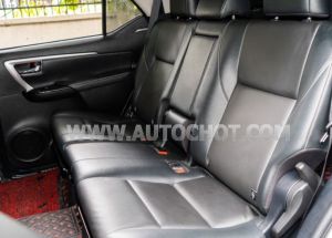 Xe Toyota Fortuner 2.4L 4x2 AT 2022