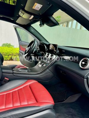 Xe Mercedes Benz GLC 300 4Matic 2019