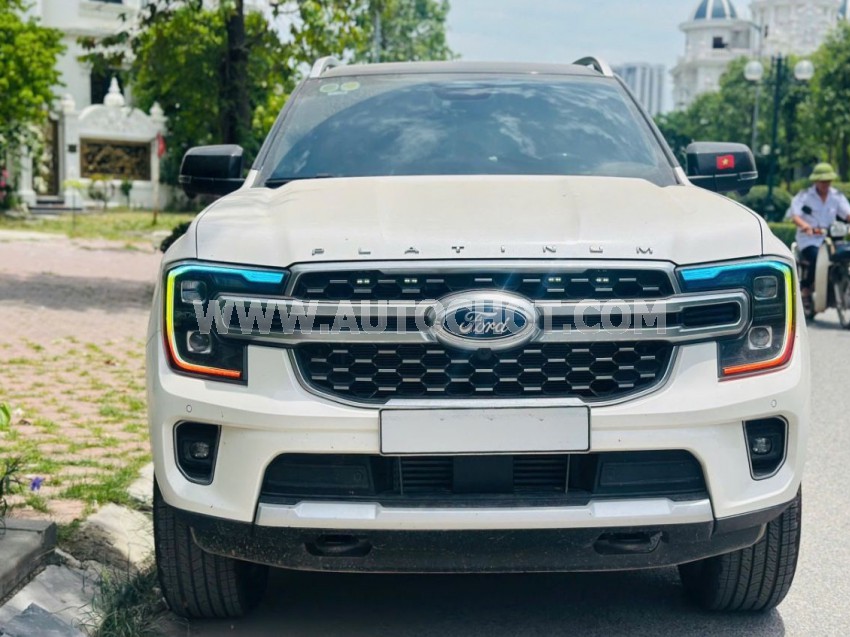 Ford Everest Platinum 2.0L 4x4 AT 2025