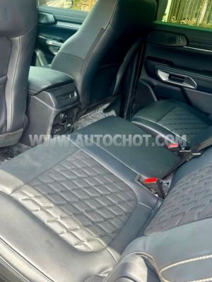 Xe Ford Everest Platinum 2.0L 4x4 AT 2025