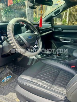 Xe Ford Everest Platinum 2.0L 4x4 AT 2025