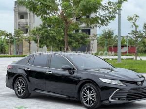 Xe Toyota Camry 2.5Q 2022