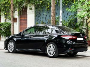 Xe Toyota Camry 2.5Q 2020