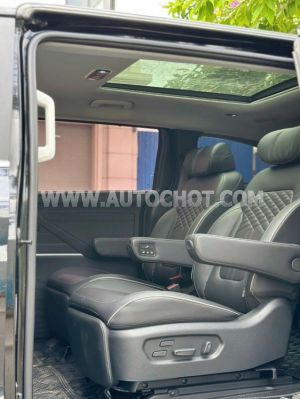 Xe Hyundai Custin Cao Cấp 2.0T 2023