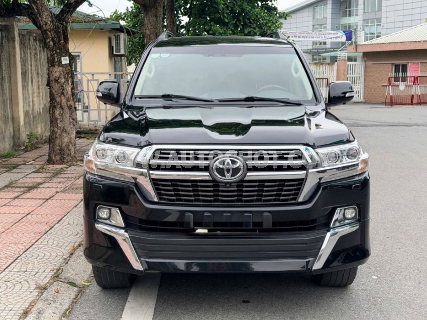 Toyota Land Cruiser VX 4.6 V8 2016