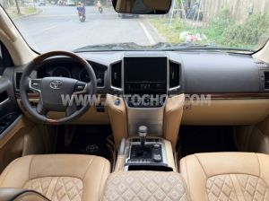 Xe Toyota Land Cruiser VX 4.6 V8 2016