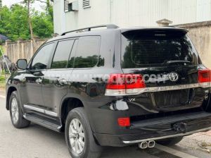 Xe Toyota Land Cruiser VX 4.6 V8 2016