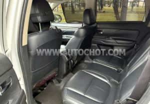 Xe Mitsubishi Outlander 2.0 CVT Premium 2020