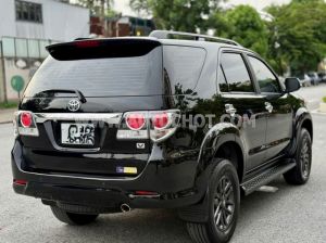 Xe Toyota Fortuner 2.7V 4x2 AT 2015