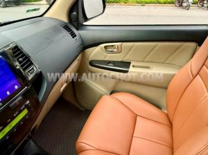 Xe Toyota Fortuner 2.7V 4x2 AT 2015
