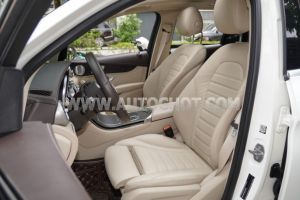 Xe Mercedes Benz GLC 300 4Matic 2020