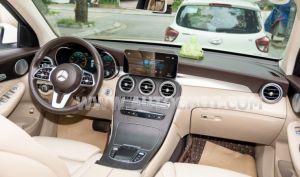 Xe Mercedes Benz GLC 300 4Matic 2020