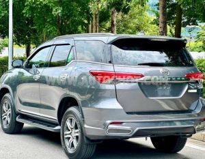 Xe Toyota Fortuner 2.7V 4x2 AT 2019