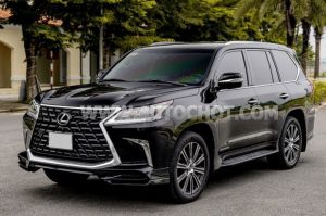 Xe Lexus LX 570 2021