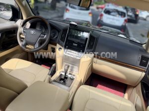 Xe Toyota Land Cruiser GX.R 4.5 V8 2015