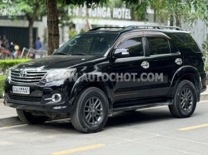 Xe Toyota Fortuner 2.7V 4x4 AT 2015