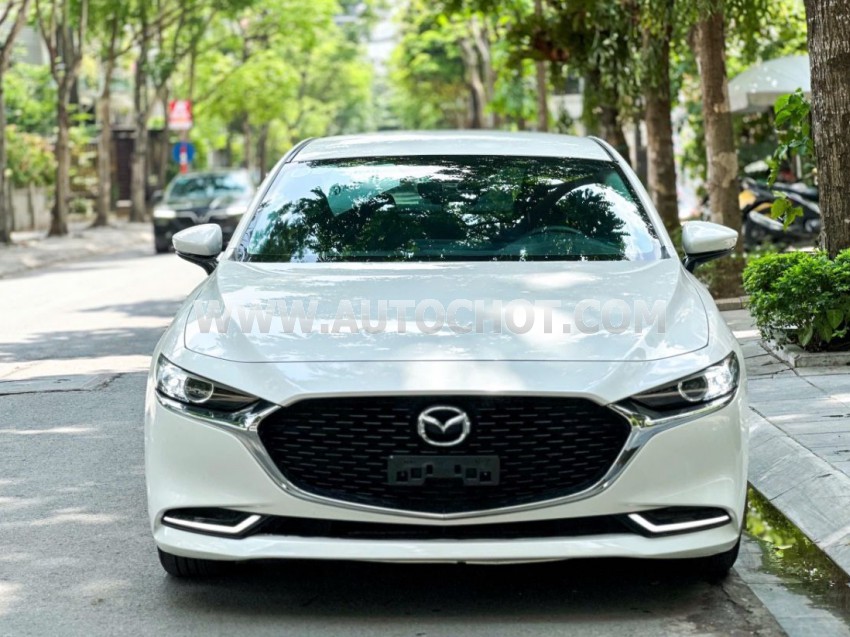Mazda 3 1.5L Luxury 2024