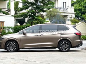 Xe Volkswagen Viloran Luxury 2024