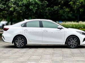 Xe Kia K3 Premium 2.0 AT 2025