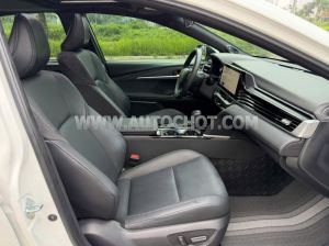 Xe Toyota Camry 2.0Q 2025