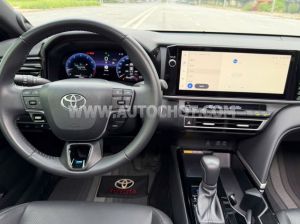 Xe Toyota Camry 2.0Q 2025