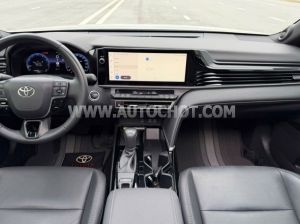 Xe Toyota Camry 2.0Q 2025