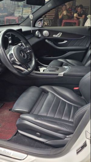 Xe Mercedes Benz GLC 300 4Matic 2019