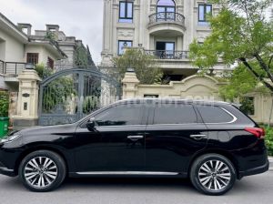 Xe Mitsubishi Outlander 2.0 CVT 2021