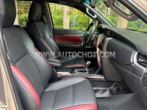 Xe Toyota Fortuner Legender 2.4L 4x2 AT 2022