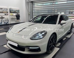 Xe Porsche Panamera 4 Executive 2019