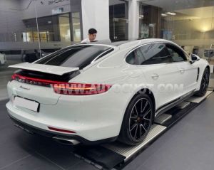 Xe Porsche Panamera 4 Executive 2019