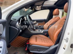 Xe Mercedes Benz GLC 300 4Matic 2017