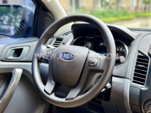Xe Ford Ranger XLS 2.2L 4x2 AT 2017